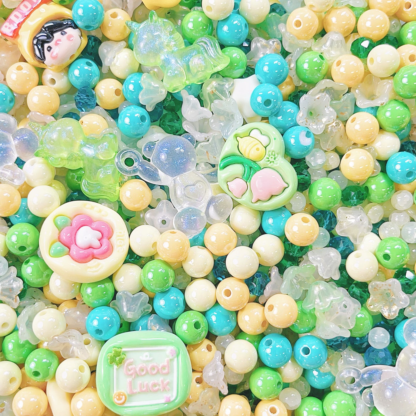 【BZ15】晩夏  　高品質アクリルビーズ　部分蓄光　（ストラップ、ブレスレットなどDIY ）