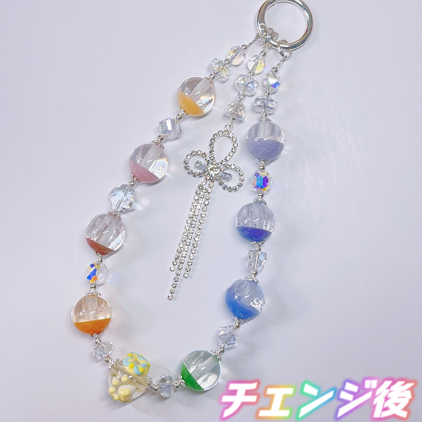 【BZ 591】雪の城ー高品質ハンドメイド樹脂ビーズ&カラーチェンジ&ちゅるんちゅるん&ラメ入り　16mm