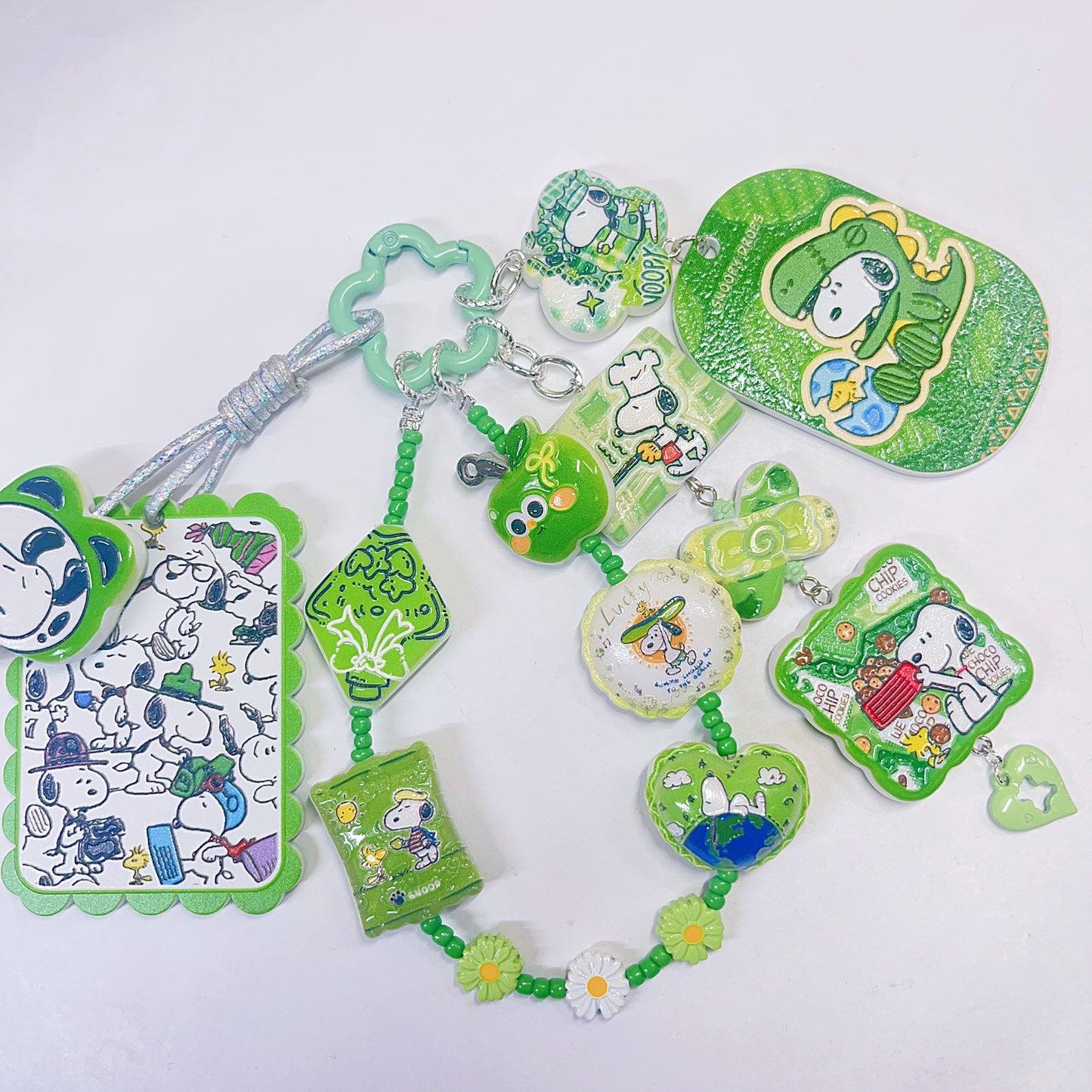 【特別奉仕品】みどりSNOOPYーレリーフ加工ーNEW