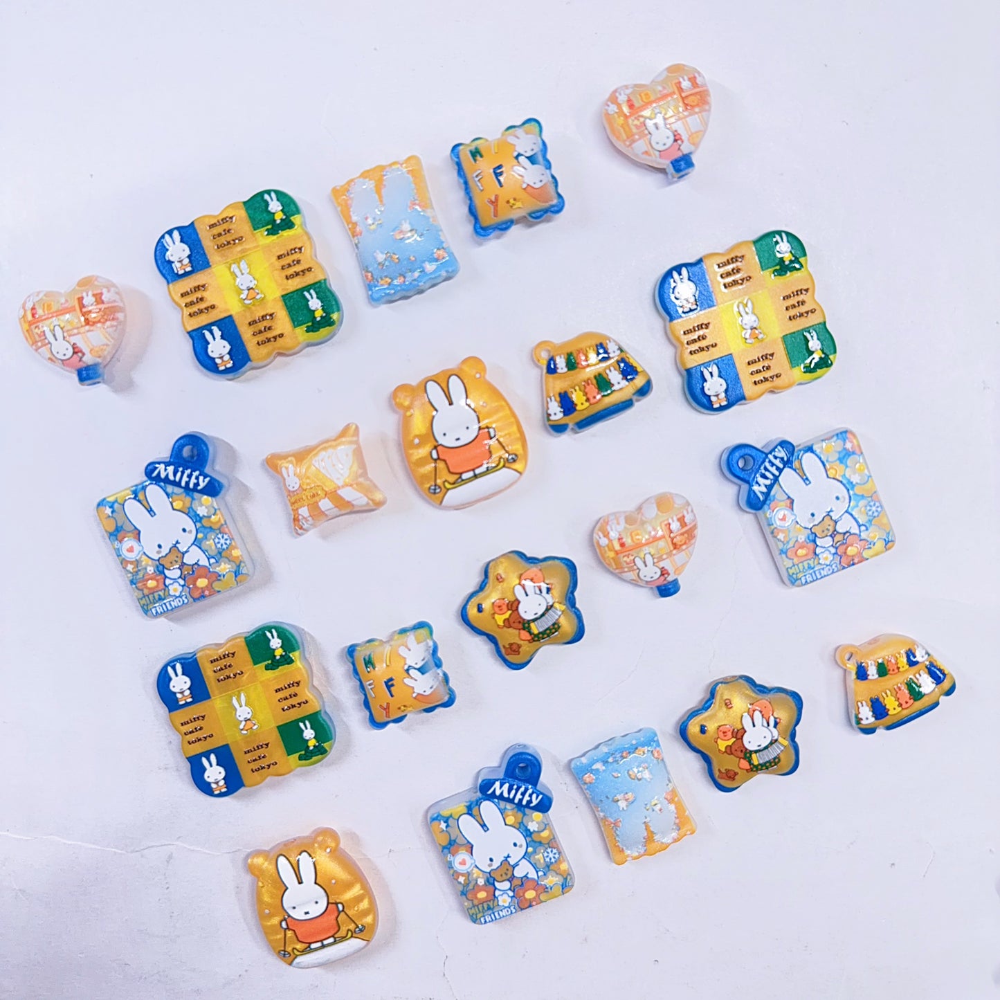 【特別奉仕品】ミッフィーちゃんーレリーフ加工　一部夜光ーNEW