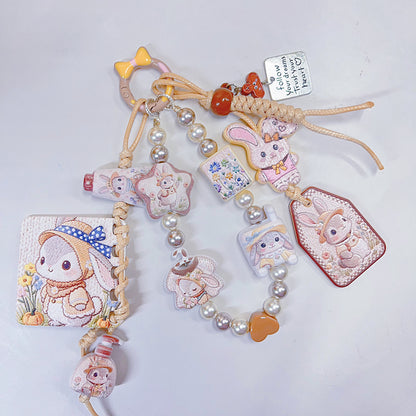 【特別奉仕品】うさぎちゃんー刺繍デザイン　レリーフ加工ビーズーNEW