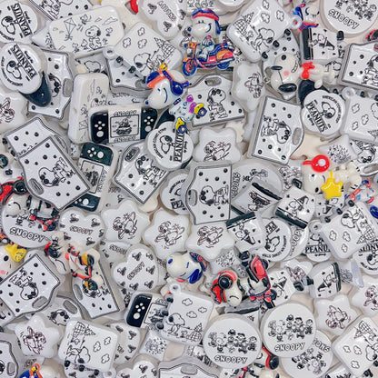 【特別奉仕品】モノクロSNOOPYーレリーフ加工ーNEW